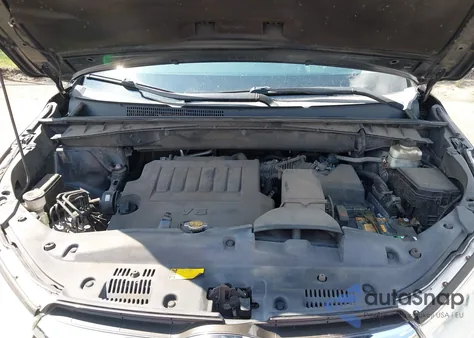 2015 Toyota Highlander Xle V6 z USA, uszkodzony, nr VIN 5TDJKRFH3FS144471